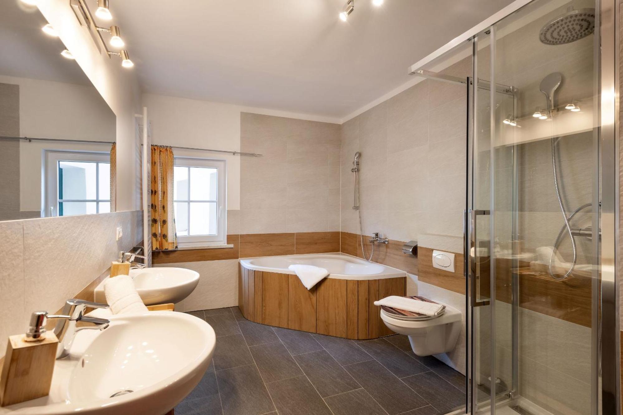 Alpenlodge, Ferienwohnung 8 Thiersee Bagian luar foto